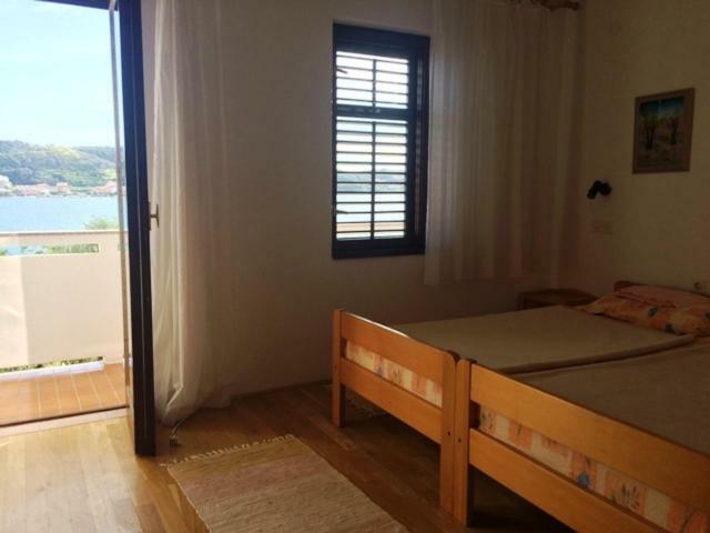 Apartman Supetarska Dragaアパートメント エクステリア 写真