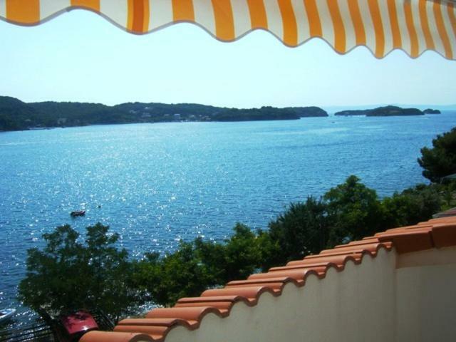 Apartman Supetarska Dragaアパートメント エクステリア 写真