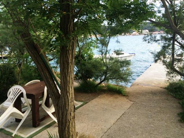 Apartman Supetarska Dragaアパートメント エクステリア 写真
